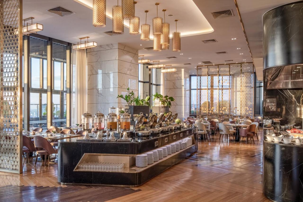 Melia Vinpearl Hue Otel Dış mekan fotoğraf The restaurant