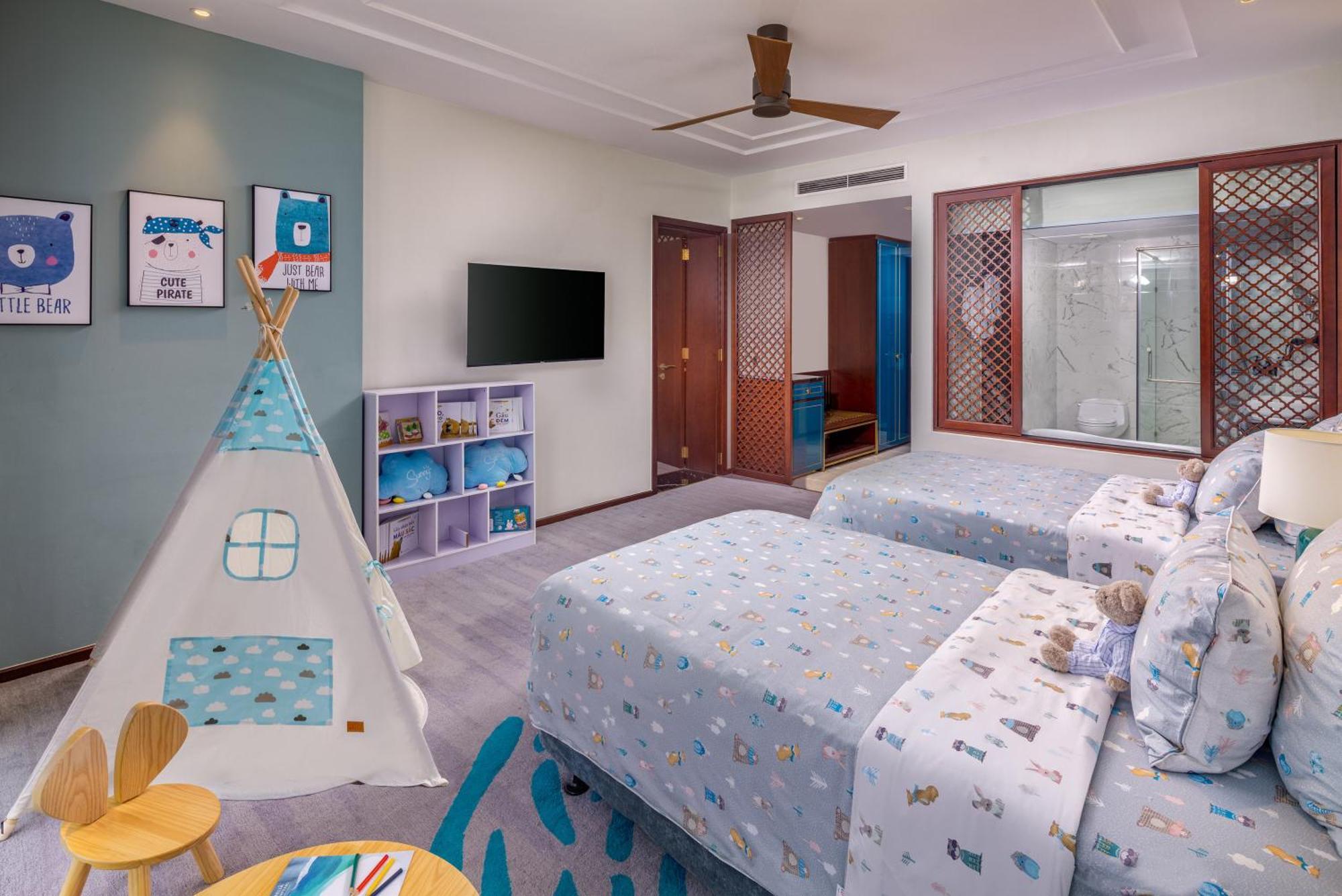 Melia Vinpearl Hue Otel Oda fotoğraf Family Suite